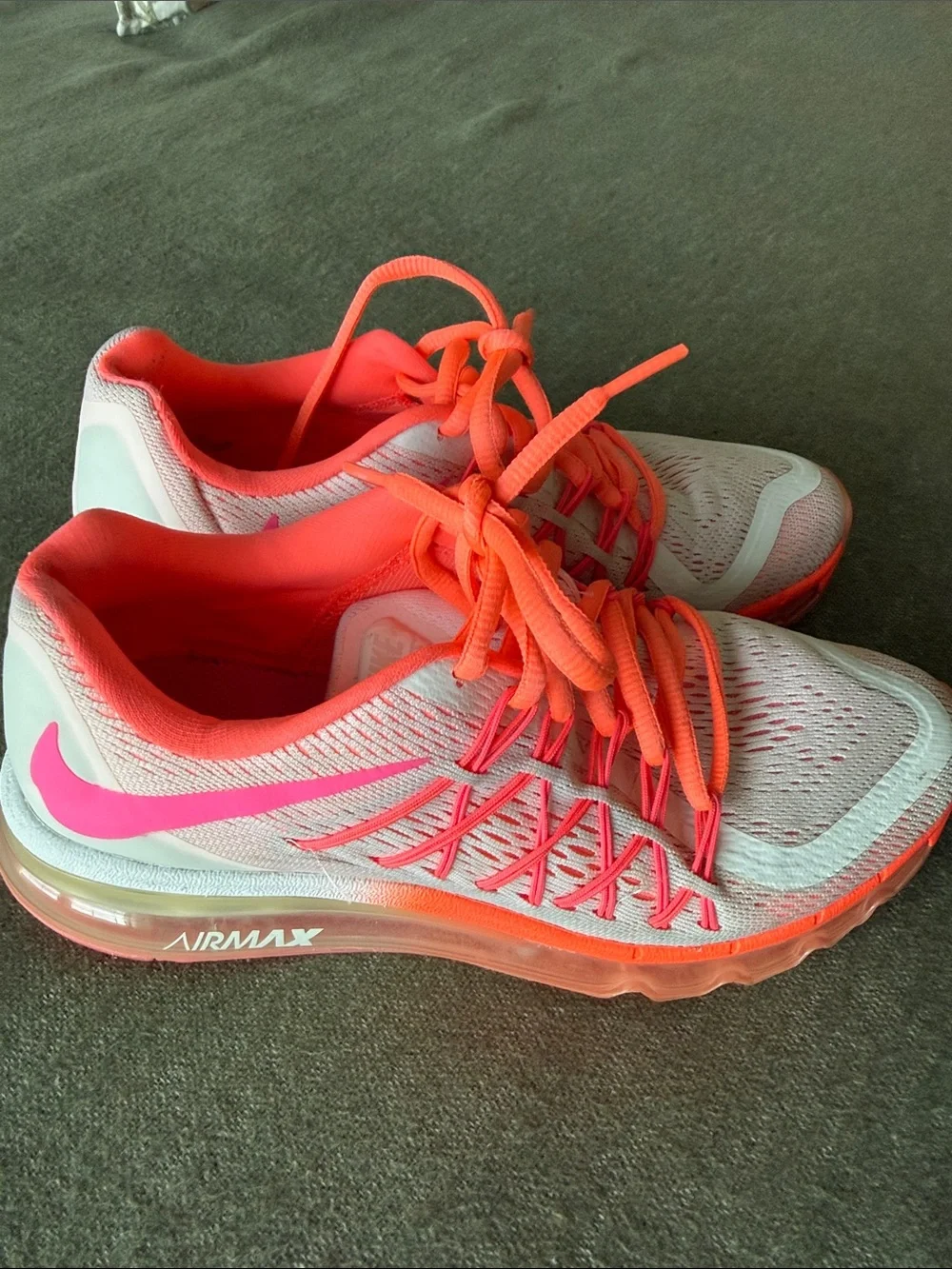 Nike AirMax Coral & Pink Knit Running Sneakers